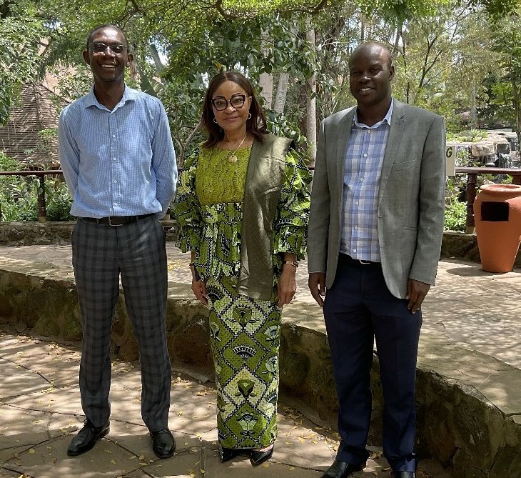 JosefaSacko's tweet photo. I met Mr. Robert Ouma &amp; Mr. Edwin Odhiambo from #PolicyLink, at the margins of the official Project inception &amp; Launch of Resilient African Feed &amp; Fodder System. We discussed progress on #Post_Malabo process &amp; meeting of @AUC_CAADP DevelopmentPartnersCoordination Group (#DPCG) https://t.co/YqCRsKsIay
