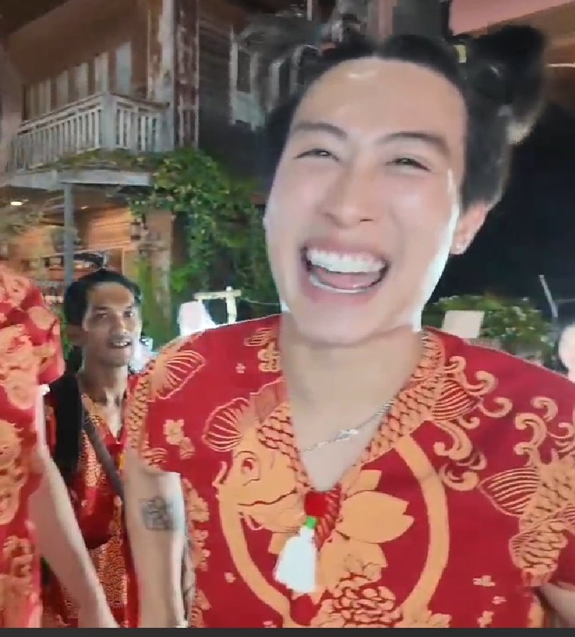 Anchananong's tweet photo. เอ็นดูพี่ยะเด้🤣🤣🤣 #นุ๊กธนดล https://t.co/h1eqFvZgnS