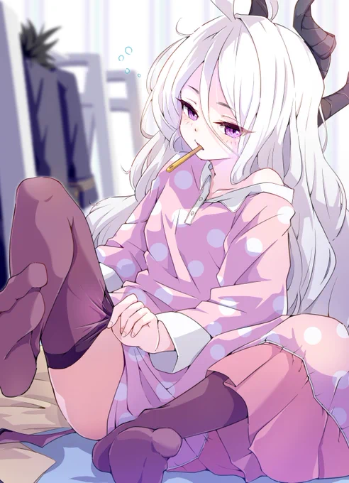 ヒナ(パジャマ)です寝起き#ブルアカ 