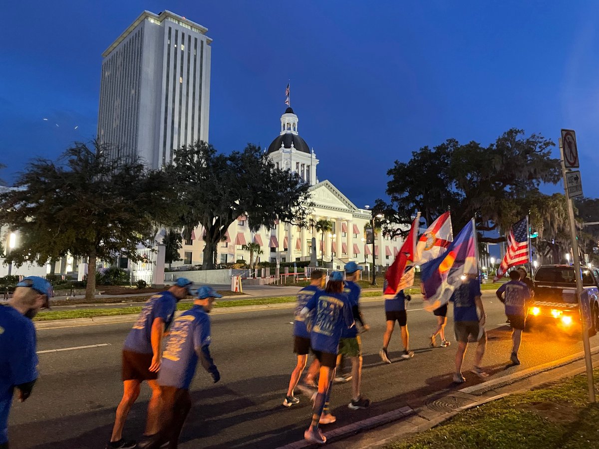 FLVetsAffairs's tweet photo. They're off this morning for the 170-mile, three-day Florida Run for the Fallen from Tallahassee to Jacksonville. Remembering our Gold Star Families. Never forget! #Run4Fallen #HonorRemember #FLVets๐บ๐ธ https://t.co/mdW5FHCs4c