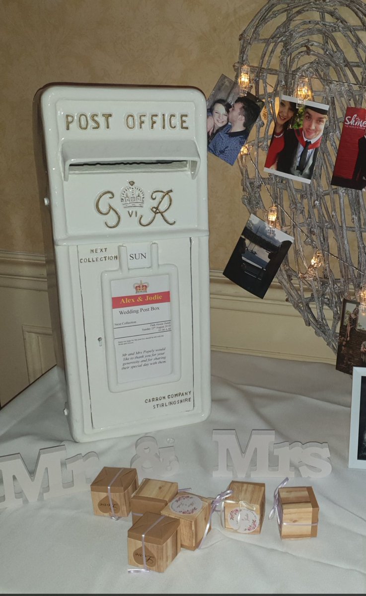 Happysoundsdj's tweet photo. Elegant Bianca White Wedding Post Box with Gold Caligraphy. We provide a personalised front insert for all couples.
Add to your booking for just £25.00
#wedding #weddingpostbox #marriage #2024wedding #2025wedding https://t.co/FWKktpXmds