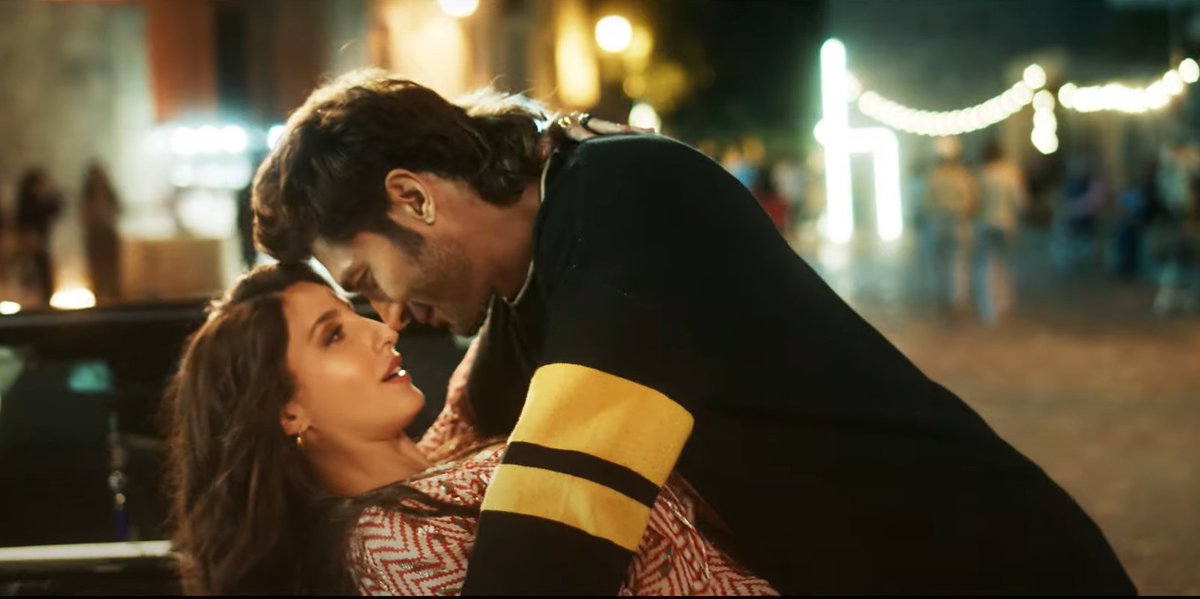 eflipnews's tweet photo. Crakk -Jeetega Toh Jiyegaa trailer is out!
The film explode on the big screen on 23rd February.
#NoraFatehi #VidyutJammwal #ArjunRampal #CrakkTrailer #Eflip https://t.co/DrkbXxr1JL