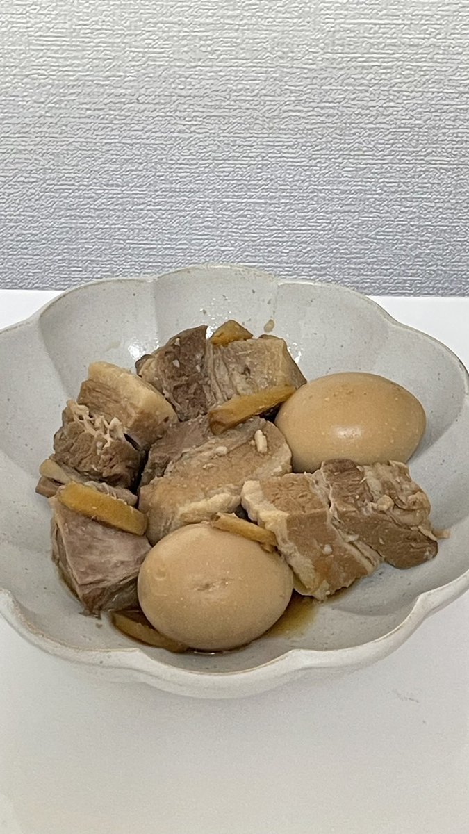 _kaho0_'s tweet photo. 今日は２月で唯一のオフだったから1人でずっと行きたかった県立図書館行ってきた☕️🩵 あったかい空間の中で落ち着いて大学の課題できたよ〜

角煮は２日前に作って今晩がラス��でした笑

また写真載せるね📸 https://t.co/HxjBopSj5n