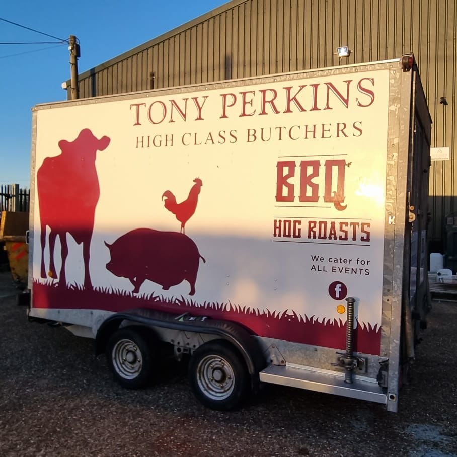 imprint_signs's tweet image. Would you believe this was once just a plain white trailer? 😮

With vehicle graphics being seen by over 3000 people/hr in busy areas, beef up your vehicle with any design you like!

#VehicleSignage #BusinessSignage #VehicleWrap #Imprint #Norwich