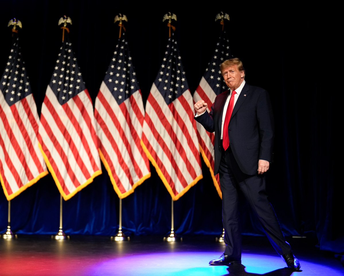 DanScavino's tweet photo. .@realDonaldTrump delivers his victory speech at the Treasure Island Hotel and Casino in Las Vegas, Nevada… https://t.co/WaqK0EN3SN