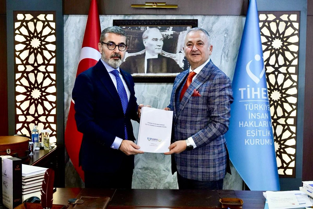 tihek_kurumsal's tweet photo. Mobbing ile Mücadele Derneği Genel Başkanı İlhan İşman ve Yönetim Kurulu Üyeleri, Başkanımız Prof. Dr. Muharrem Kılıç’ı ziyaret etti. Ziyarette iş birliği olanakları görüşüldü. 
@muharremkilic1 
@ilhanisman
@MobbingDer https://t.co/JiuqVdNQMM
