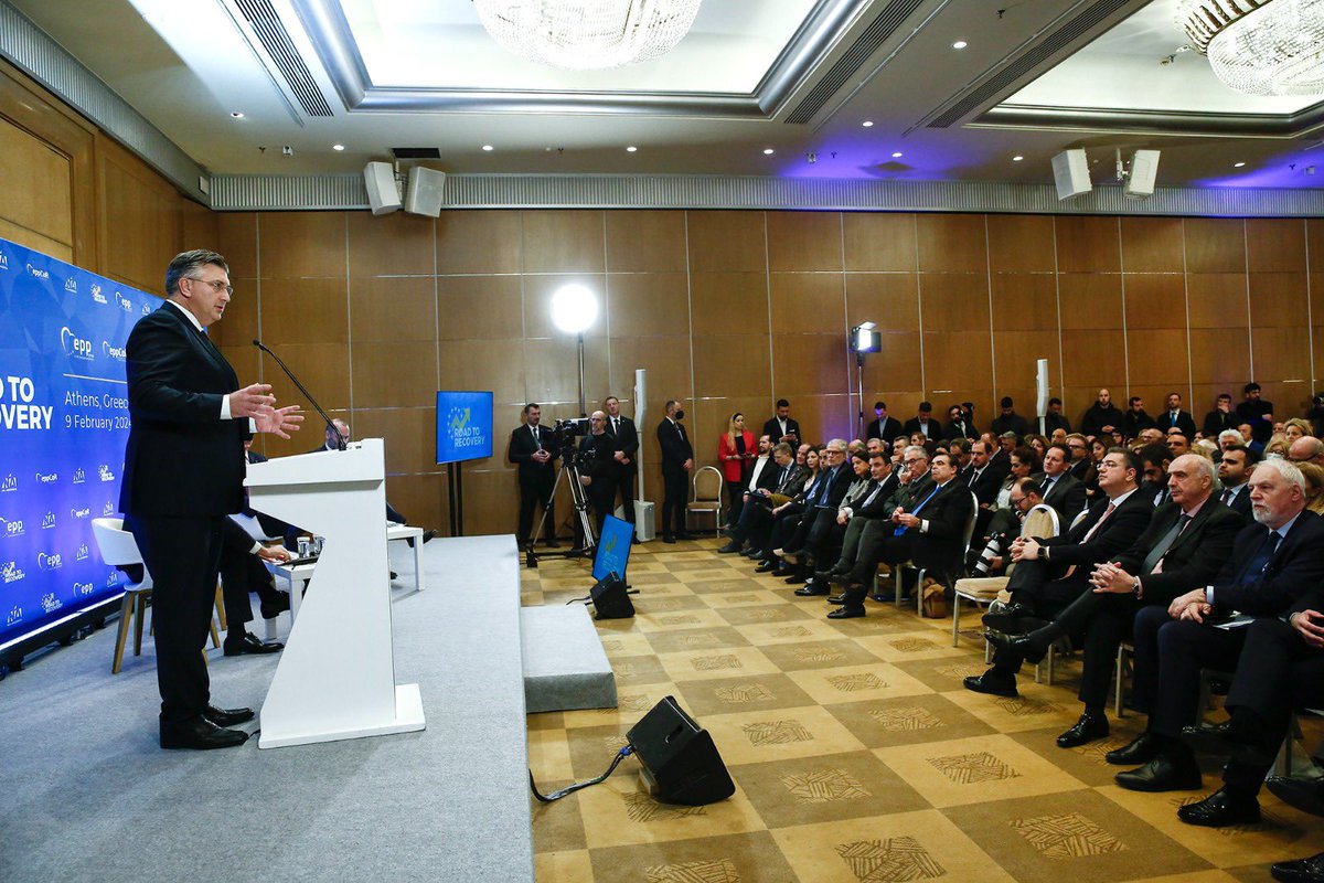 AndrejPlenkovic's tweet photo. #EUNextGen odigrao je ključnu ulogu u oporavku država nakon pandemije. 🇭🇷 je prva članica koja je zaprimila 50% ukupne alokacije - 2,9 mlrd €! Sredstva ulažemo u gradnju škola i vrtića, promet, inovacije, zdravstvo, obnovu od potresa, zelenu tranziciju i energetiku.
@EPPGroup https://t.co/friCyX5i8k