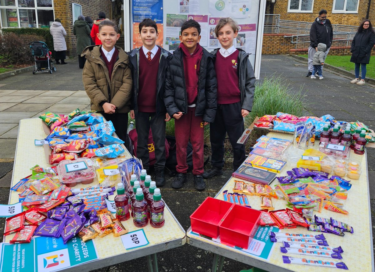 MountStewartSch's tweet photo. We are so proud of our team of Y5 entrepreneurs who independently planned and organised a tuck-shop sale for charity. They are the next generation of 'apprentices' in the making. #tmsscommunity
#tmsssleadershipskills @Lord_Sugar
@UNICEF https://t.co/5mjtCKtp7T