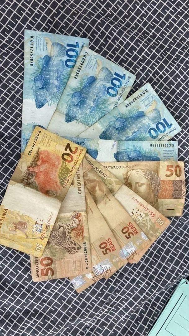 Be_Trampo's tweet photo. SEU CARNAVAL COMEÇA LUCRANDO COMIGO💸💳

PAGAMENTO ONLINE 100% SEGURO  EU GARANTO 💳💰

PARA MELHOR ATENDIMENTO CHAMA NO WPP: https://t.co/zLPwBNGZIT

DM : @Be_Trampo https://t.co/kwMTtCJQOj