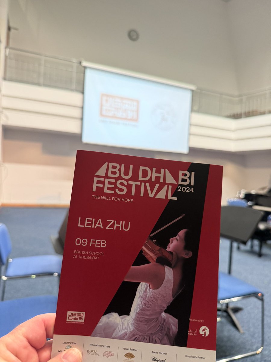 Nigel Davis tweet media