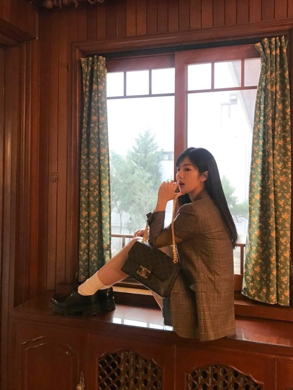 forshineunsoo's tweet photo. 240209 • fancafe 💌

 #ShinEunSoo #신은수 https://t.co/FMoxjo3xPz