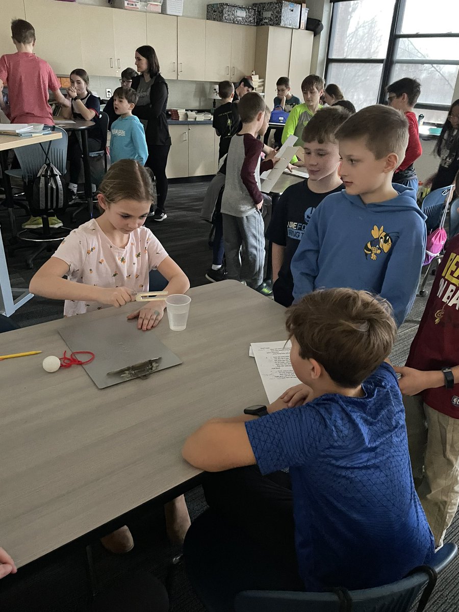 heldshornets's tweet photo. 5th grade light and sound experts got to teach our 3rd graders a little something yesterday! https://t.co/ZdLnnjnTSJ