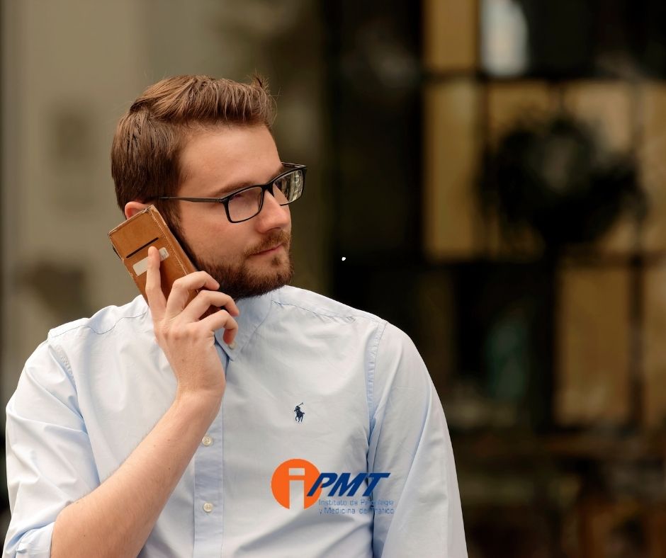 Tu tiempo es el activo más importante.
Aprovéchalo junto a nosotros 🕰 y quita del medio las colas y los largos tiempos de espera.
Agenda tu cita previa 📲☎️
👉 haz clic en el link de la BIO
#consultoriamedica #serviciosydocumentacion #reservas #Medicinadetrafico