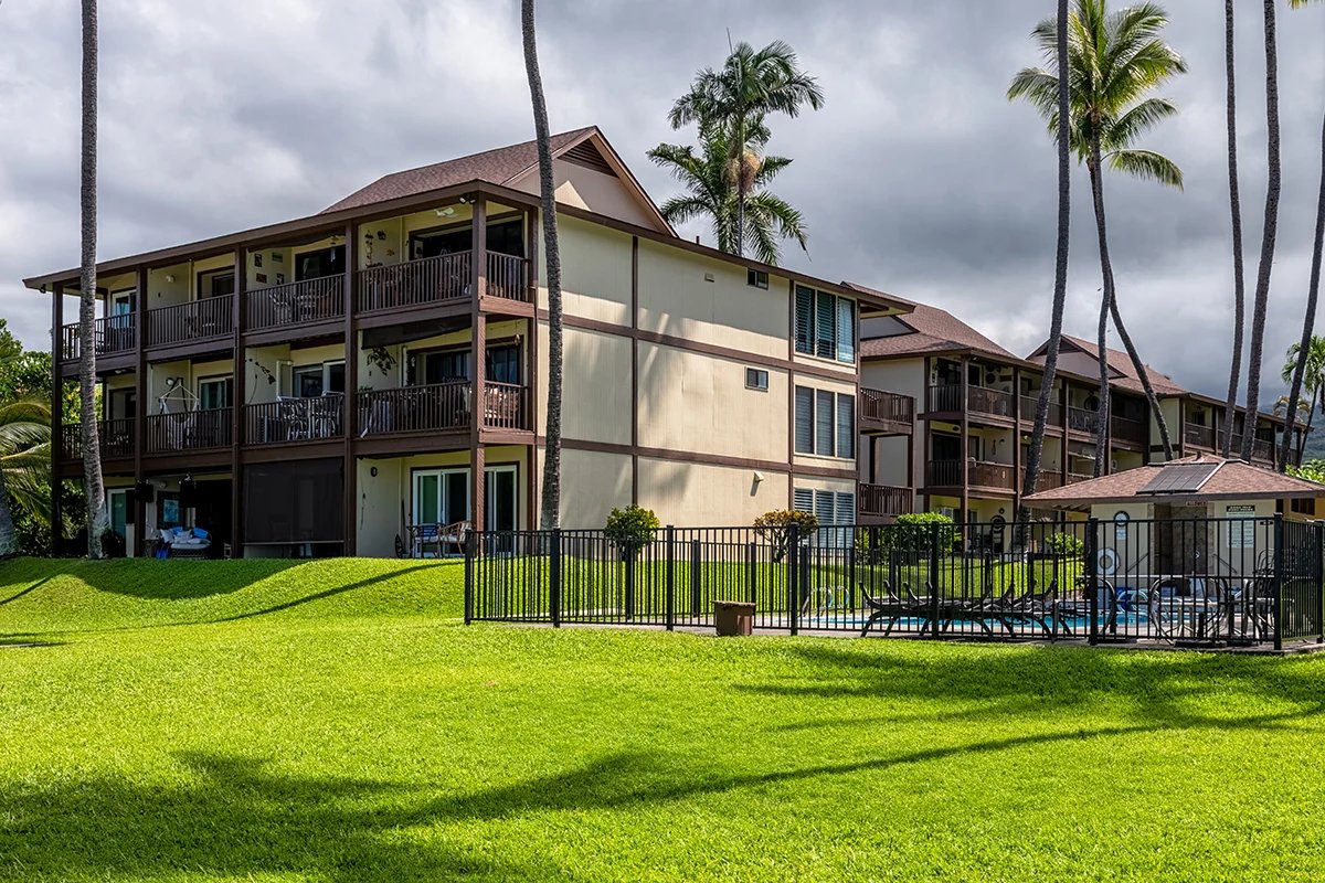 AAOceanfront's tweet photo. ☀️Kona Isle D23☀️
Your next Hawai'ian vacation!
🏖️ Beachfront
🛏️ 1 Bedroom
🛀 1 Bath
🛏️ Sleeps 4!
Book now: https://t.co/fEN4aAI36J
#Kona #BigIsland #KonaIsle #BigIslandiVacation #BigIslandVacationRental #Hawaii #VacationRental #HawaiiVacationRental #AAOceanfront https://t.co/hMCZlRsmDC