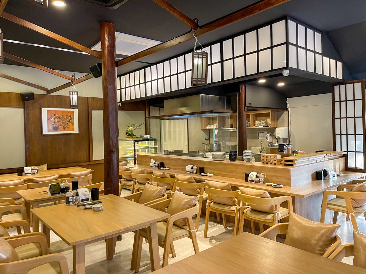 gin100_Official's tweet photo. ร้านดูหรูหรา แต่ราคาค่อนข้างดี https://t.co/4Z5zGbD9yg