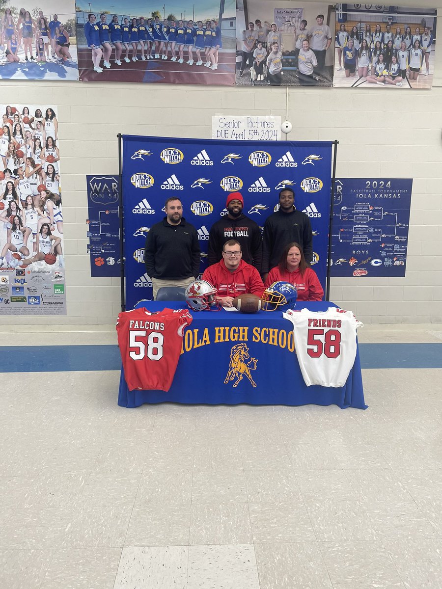 Iola HS Football Recruits (@recruitmustangs) on Twitter photo Our 2 signee’s in the class of 2024! Kolton Greathouse to Friends university 🔴⚪️
Benjamin Kerr to Baker university🟠⚫️
<a href="/SEK_Sports/">SEK Sports</a> <a href="/IolaSports/">Iola Register Sports</a> <a href="/sportsinkansas/">Sports in Kansas</a> <a href="/KansasPregame/">Kansas Pregame</a> <a href="/BenKerr05/">Benjamin Kerr</a> <a href="/Kgreathouse_58/">Kolton Greathouse</a> <a href="/DL_CoachTre/">Coach Tre</a> Our 2 signee’s in the class of 2024! Kolton Greathouse to Friends university 🔴⚪️
Benjamin Kerr to Baker university🟠⚫️
<a href="/SEK_Sports/">SEK Sports</a> <a href="/IolaSports/">Iola Register Sports</a> <a href="/sportsinkansas/">Sports in Kansas</a> <a href="/KansasPregame/">Kansas Pregame</a> <a href="/BenKerr05/">Benjamin Kerr</a> <a href="/Kgreathouse_58/">Kolton Greathouse</a> <a href="/DL_CoachTre/">Coach Tre</a>