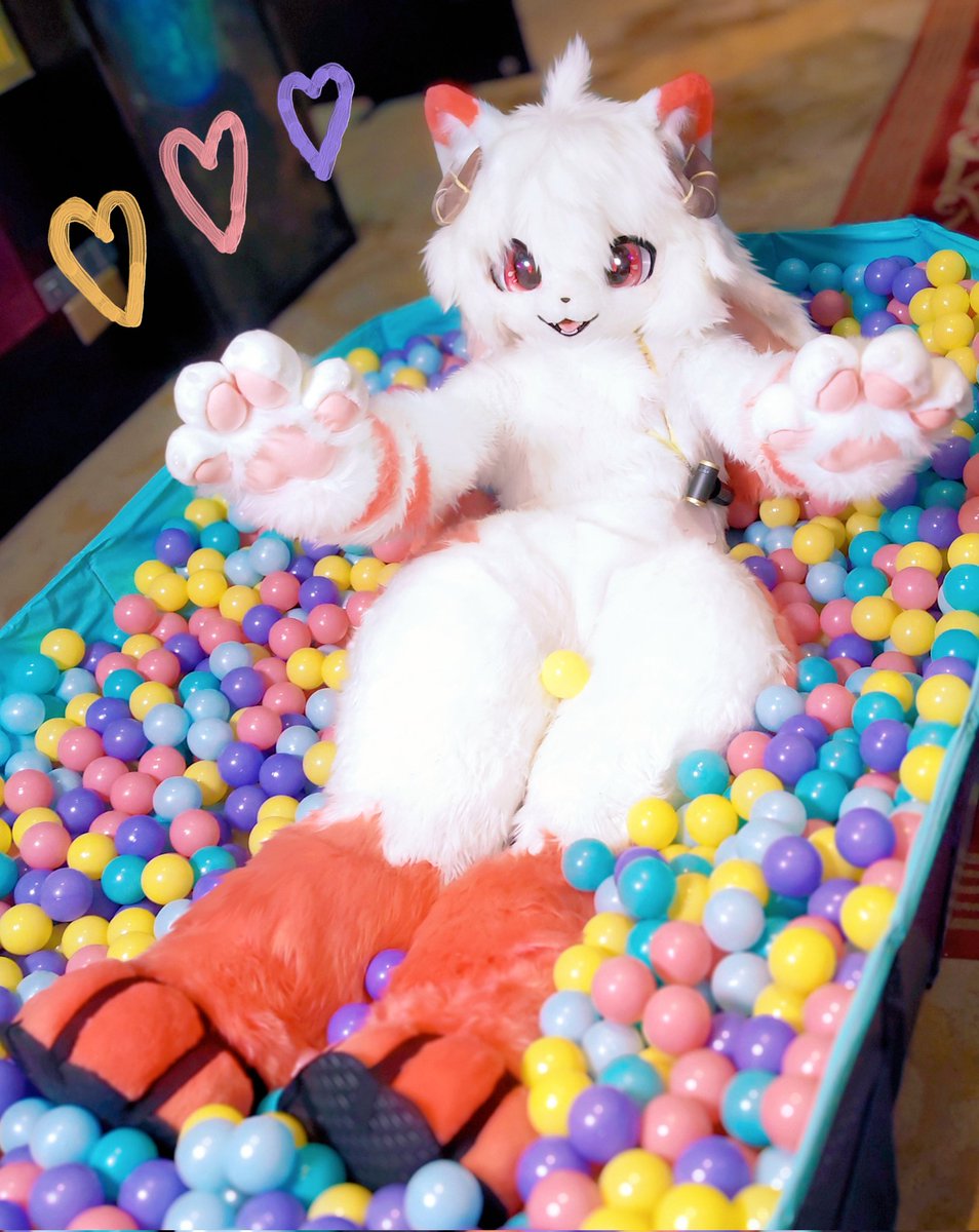 ATMeow_A's tweet photo. ✿ヽ(°▽°)ノ✿
#FursuitFriday https://t.co/i6yztqX5SX