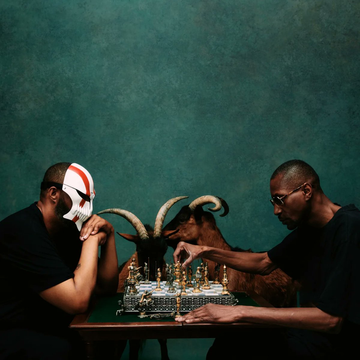 DemainPias's tweet photo. L'album de @LeDanyDan et @kyoitachi PIECES MONTEES est disponible !!!
https://t.co/xXP86d0kyd

S/O @Fnac @Deezer @amazonmusic 🐏♟️🐏♟️ https://t.co/F6CzhFjCeG