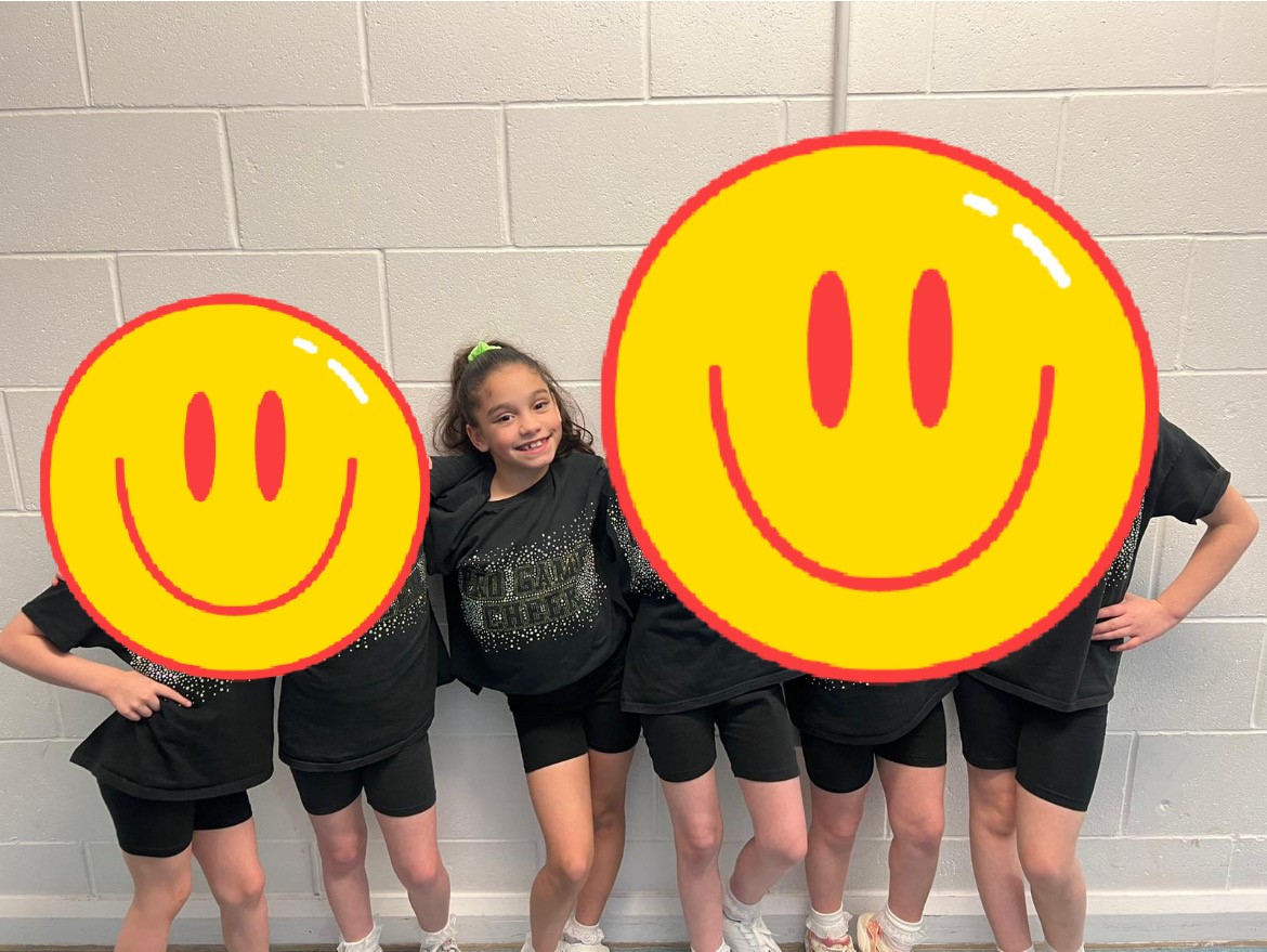 Alana performed in her first cheerleading showcase at the weekend. She had an incredible time! A performance to remember! 🥰