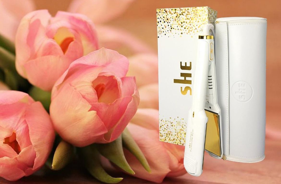 SheHairUK's tweet photo. Top quality styling tools that won’t break the bank! https://t.co/dSE2rLcvqU
#SheHairUK #CeramicStyler #SheHairDryer #SheEvoHotbrush #SheHairStraighteners #CeramicStraighteners #StraighteningBrush #HairStyling #HairCare #TitaniumStraighteners #ValentinesDay #GiftIdeas https://t.co/ZHmlBI5en1