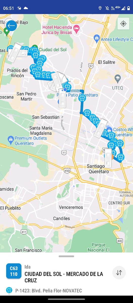 VeraStaci's tweet photo. @QrobusO Como aquí podemos ver claramente que solo hay 2 rutas X110 (C63) en circulación  y las demás rutas paradas, en plena hora pico. De verdad creen que 2 rutas van a dar abasto a tanta gente????? Qué tienen en la cabeza los planeadores de esto???? https://t.co/NFBkrFItMS