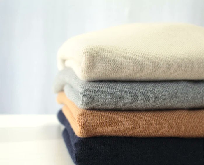 circlelabo_EN's tweet photo. Découvrez notre pull en bébé cachemire 100% 🐐
Fabriqué au Japon avec soin, il incarne luxe et élégance. Chaque fibre, d'une rareté exceptionnelle avec seulement 10g par chèvre. Ne manquez pas cette pièce unique pour votre garde-robe de luxe✨
https://t.co/ojPnAknVbH
#quietluxury https://t.co/MyUt9jJZB7