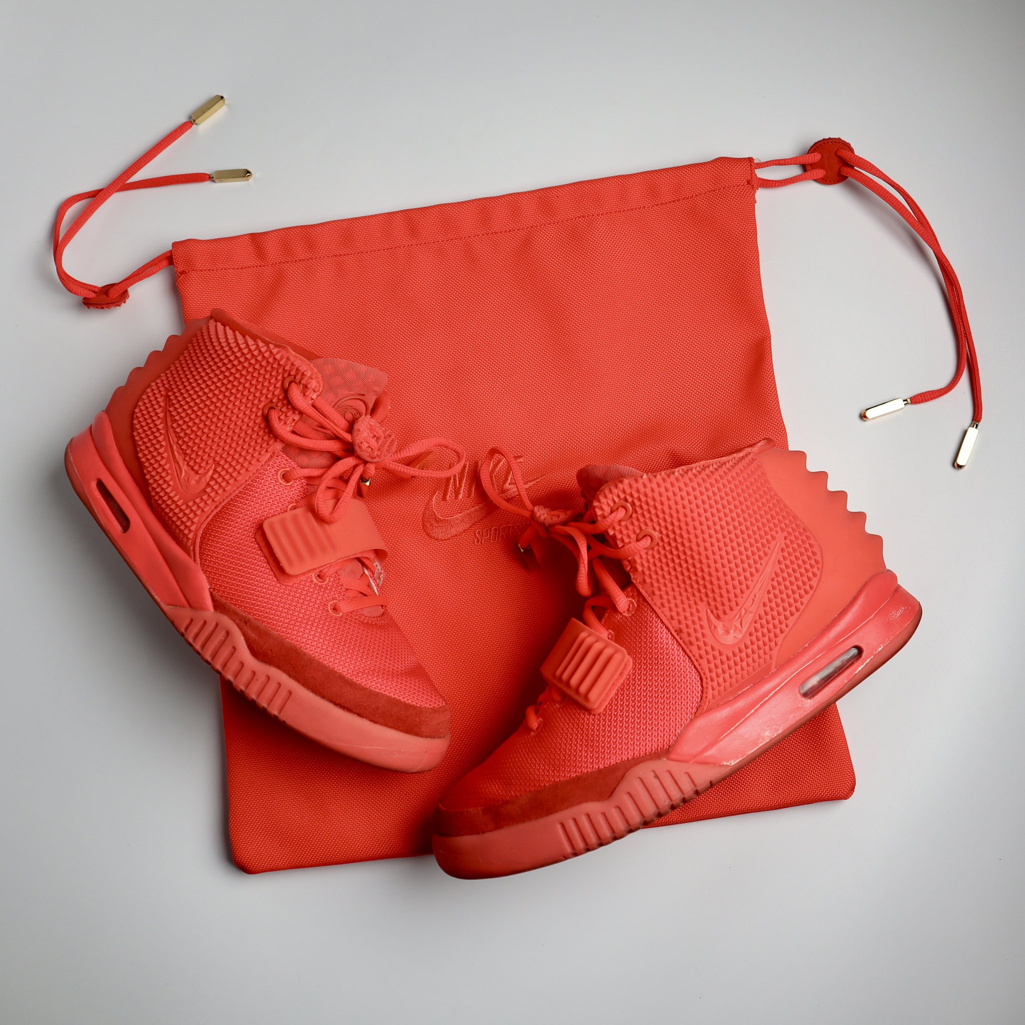 Air yeezy 2 aaa online