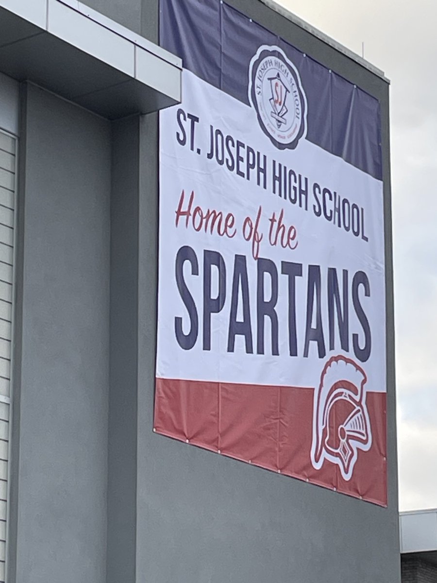 CBonfiglioND's tweet photo. Day 2 at SJHS in Natrona Heights, PA working on UDL to support all learners. Great students…great staff and faculty…great things happening here! #inclusion ⁦@ACEatND⁩ https://t.co/0qLZ8o6KVr