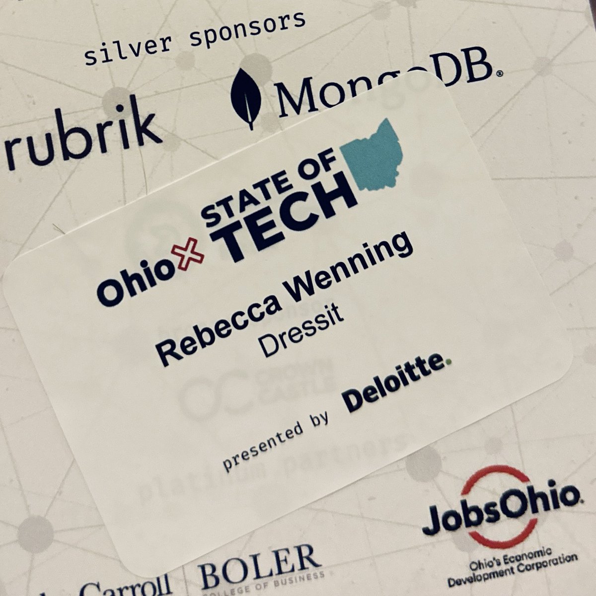 beccawenning's tweet photo. As the founder of a tech #startup it’s so encouraging to see the shared enthusiasm for nurturing innovation and driving technology across our region! Attendees from 50+ cities/towns across OH were in attendance. #StateOfTech
“The future is digital”- Emily Smith, Intel @OhioXOrg https://t.co/o12GhxBkrZ