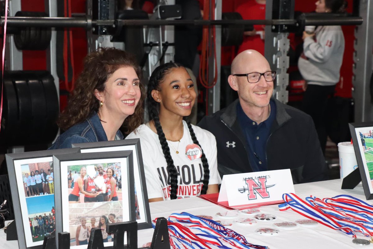 alailaallen's tweet photo. AGTG! I have signed to Nicholls State University to continue my academic and athletic career as a Heptathlon athlete. I thank the Nicholls coaching staff and all my former and current coaches for pushing me to be the athlete I am today! https://t.co/vvkSMhH26r