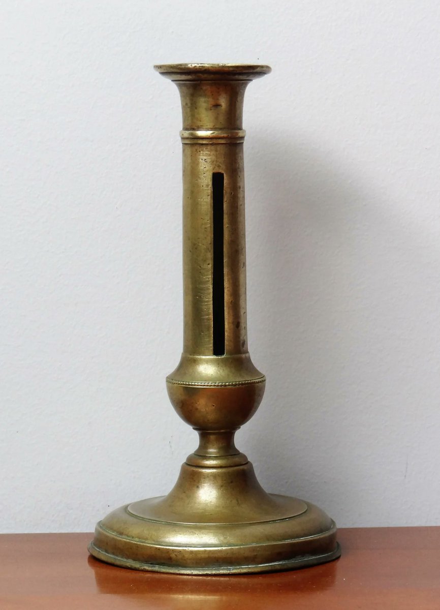 Antique brass candle holder, vintage object from France, 1-candle candlestick, 19th century item #home  #FestiveEtsyFinds #AmazingFunVintage #etsyfinds #funstuff #giftsforher #decor #vintage #onlineshopping #wiseshopper 
Available here
 elementsdeco.etsy.com/listing/756367…