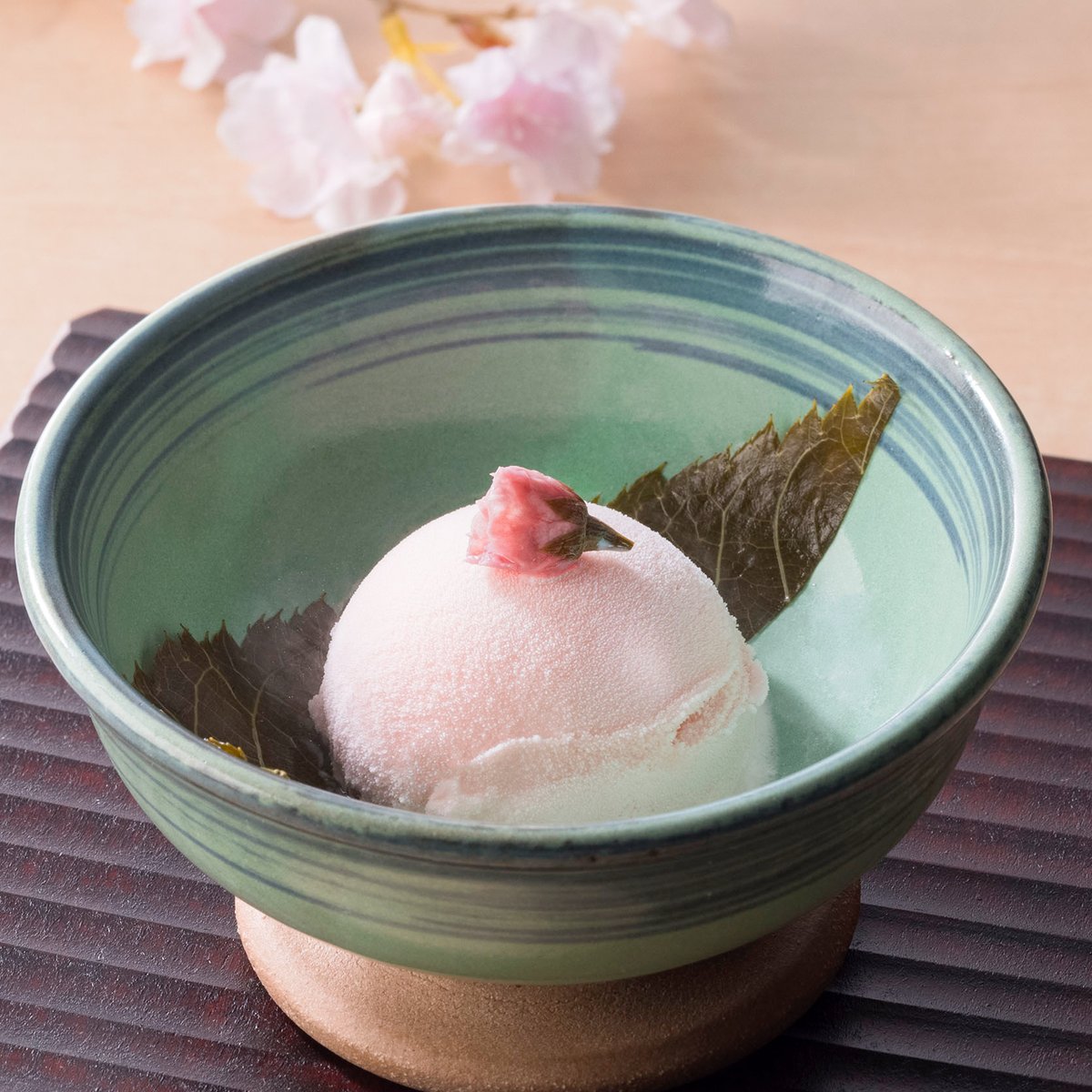 🌟関東店舗限定🌟 桜が香る春らしい優しい甘さの「桜みるくアイス