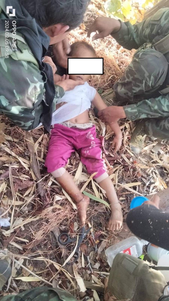 SenMin43713798's tweet photo. TW // DEATH

Three displaced women, one of them pregnant, and three children under the age of 10 were killed by junta soldiers in Shadaw Township, Karenni State earlier this week, the Karenni Army said.
#2024Feb8Coup #WhatsHappeninglnMyanmar https://t.co/xueIlqSiYF