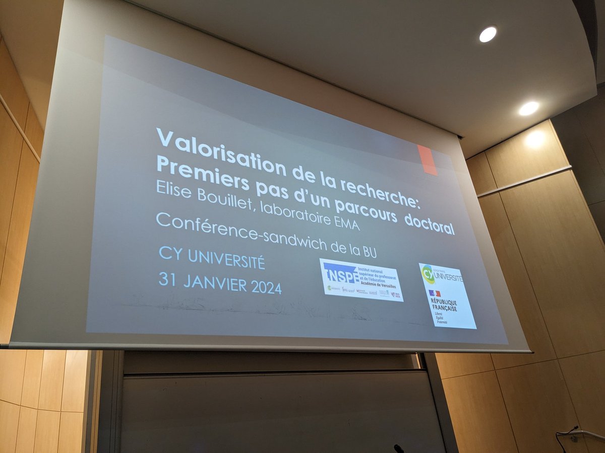 bu_cyu's tweet photo. Retour en images sur la conférence-sandwich "Valorisation de la recherche : premiers pas d'un parcours doctorant" à la #BUGennevilliers @InspeVersailles le 31 janvier dernier. Merci à l'intervenante Élise Bouillet du laboratoire EMA @UCP_laboEMA
#cyuniv https://t.co/ZjHBlJFw42
