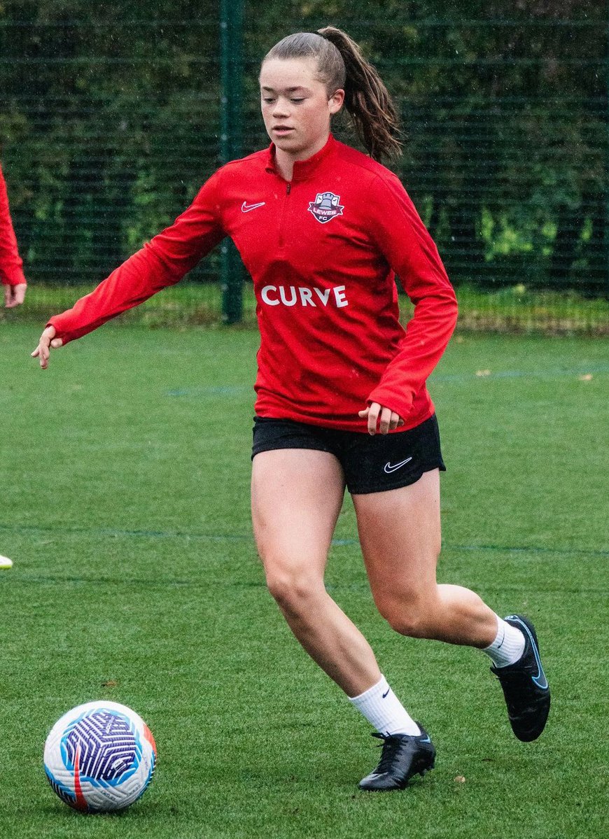 👋We are delighted to announce the signing of striker Kate Oakley for the rest of the season. Kate joins us as part of our ongoing player development partnership with Lewes FC.  Welcome Kate!