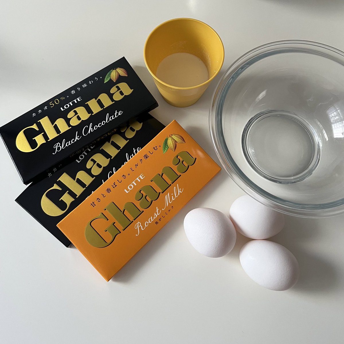 __mogn's tweet photo. 材料３つで作れる簡単ガトーショコラ🍫🎶 https://t.co/KgeqhQFcxp