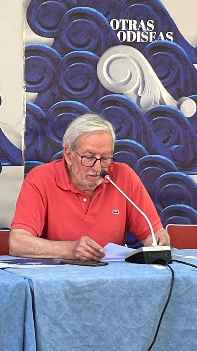 PSOESoria's tweet photo. La pérdida de nuestro compañero Jesus Bárez nos deja un enorme vacío.

Nos quedamos con todas las lecciones que nos ha dado como profesor, concejal , amigo y sobre todo como buena persona.

Siempre en nuestro recuerdo.

Que la tierra te sea leve querido compañero https://t.co/MCAwupfsb2