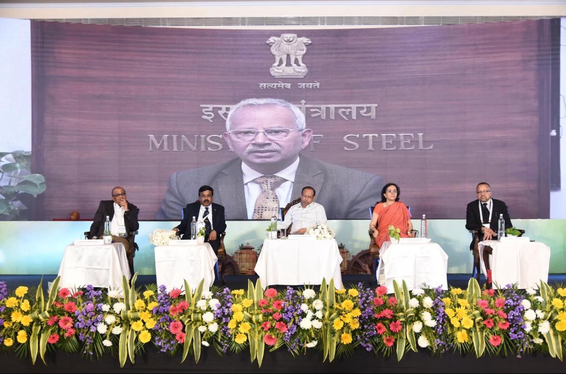 bpnsi's tweet photo. A Mega-event with an Exhibition held simultaneously was a collaboration between Govt. of India and Govt. of Odisha. It was attended by stakeholders of the metals space, coming together to discuss trending sustainability issues.(2/2)@SteelMinIndia @govil_ruchika @preetamSteel https://t.co/qidnKn04vd