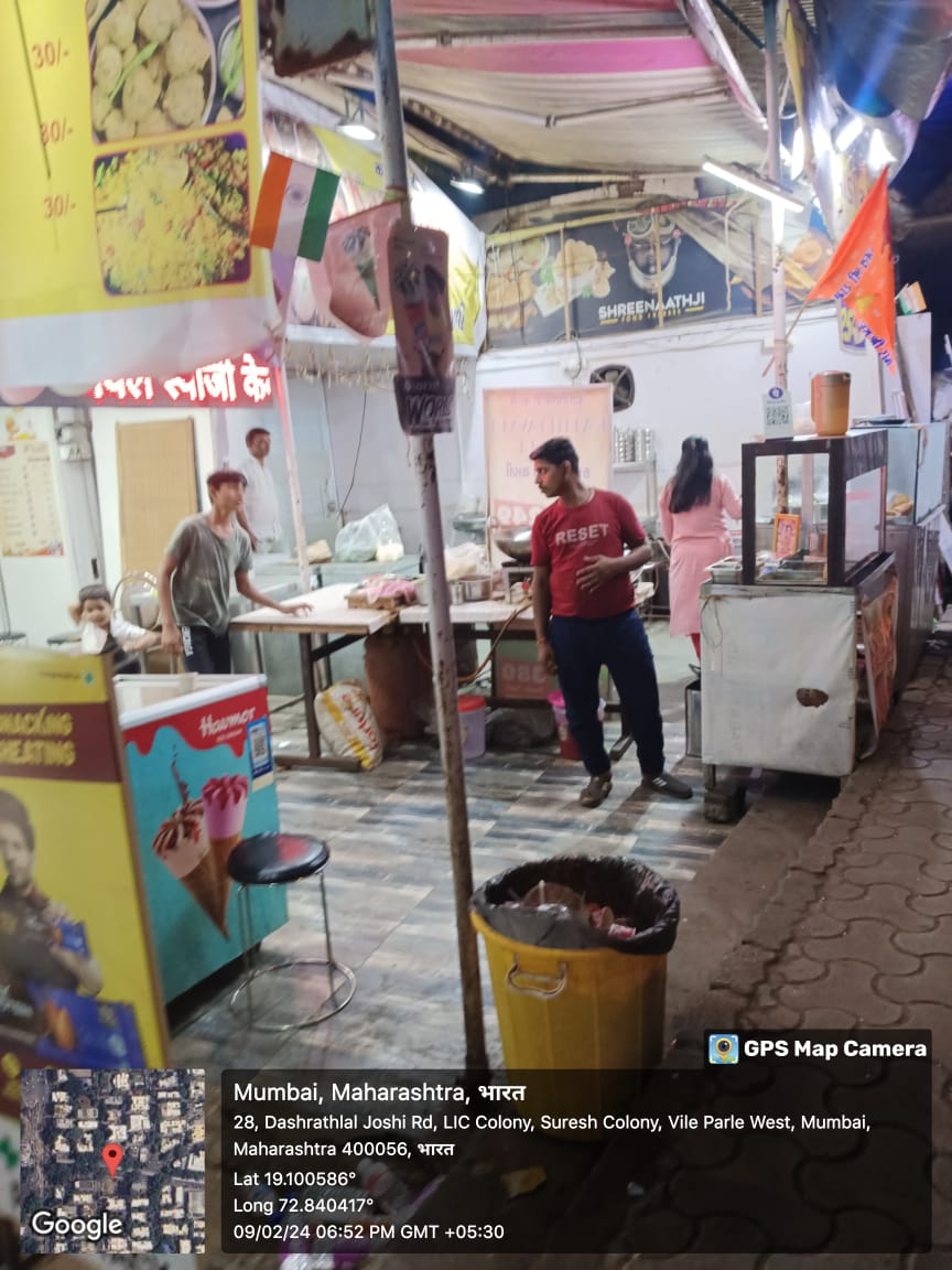 kailash_nischay's tweet photo. विलेपार्ले वेस्ट स्टेशन जवळ सोसायटी चा बाहेर पुतपत वर अनलिगल धंदा करण्यात येत आहे.
या गोष्टी वर सर्वाना चा दुर्लक्ष आहे कुर्पिया करून याचा वर लावकारत लवकर कारवाई करा अशी विनंती
@mybmc @mieknathshinde @ManishDhuri14 @RajuDevendra14 @mnsadhikrut @vileparleinfo https://t.co/X3hWYKoZkZ