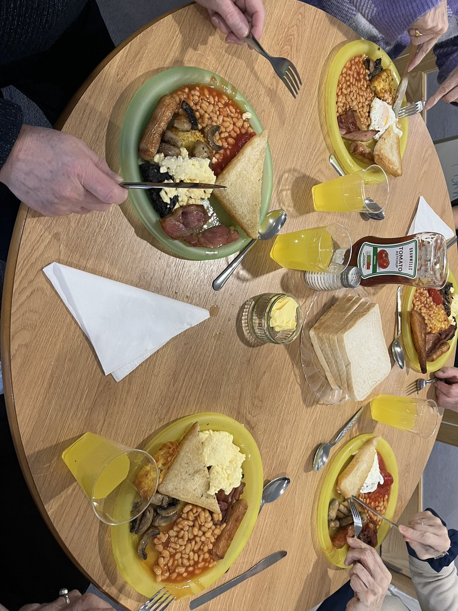 Lorna Clare tweet media