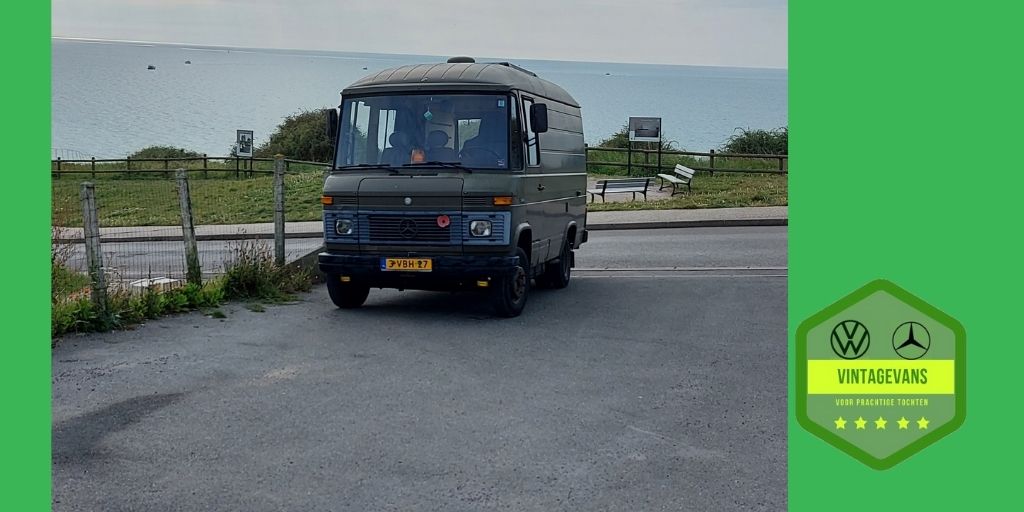 Zin in vakantie! Wat ga je doen? Met deze retrocamper kan je alle kanten op! #GROENEGAST #LEGERAMBULANCE #MERCEDESD508 #RETROCAMPER #VINTAGEVAN #STIJLVOLKAMPEREN #STOER #GAEROPUIT #RESERVEER #UNIEK