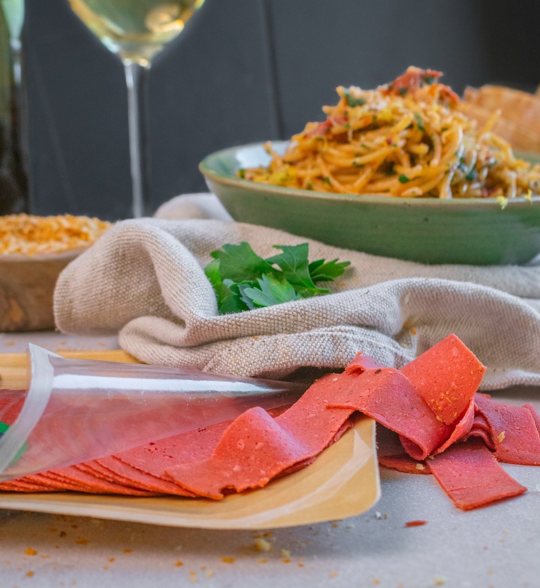 Squeaky Bean tweet media