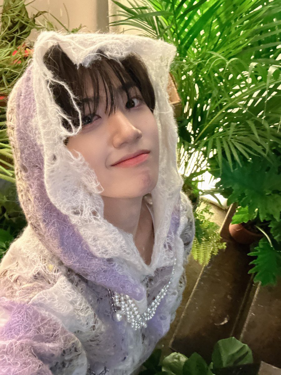 🥴😚😋🙂
#원진