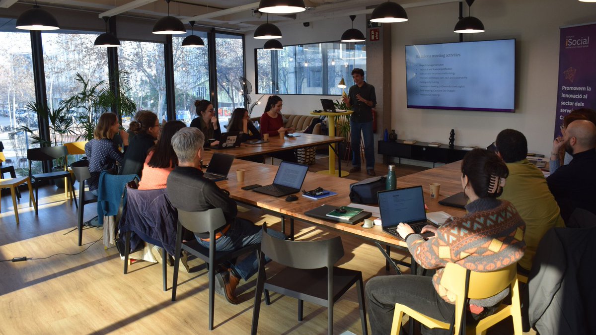 Hem celebrat la primera trobada amb els nostres socis del projecte #Solidigital per aterrar a Catalunya i Andorra la #Soliguia, que serà integrada a la nostra aplicació #Nidus. Han estat tres dies plens d'aprenentatge i estem impacients per començar a treballar en el projecte!