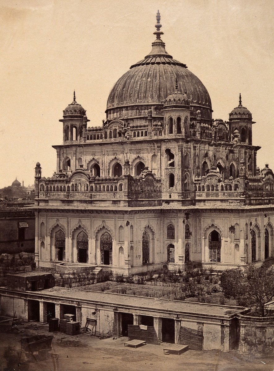 hemantsarin's tweet image. Tomb of Nawab Saadat Ali Khan of #Oudh #Awadh by Felice Beato around 1858. pic courtesy @ExploreWellcome #History #Lucknow #VintagePhotography @DalrympleWill @ssharadmohhan @Peachtreespeaks @PunjabiRooh @sialmirzagoraya @swativashishtha @mukhoty @Mannzie @mehrujaffer @JAJafri