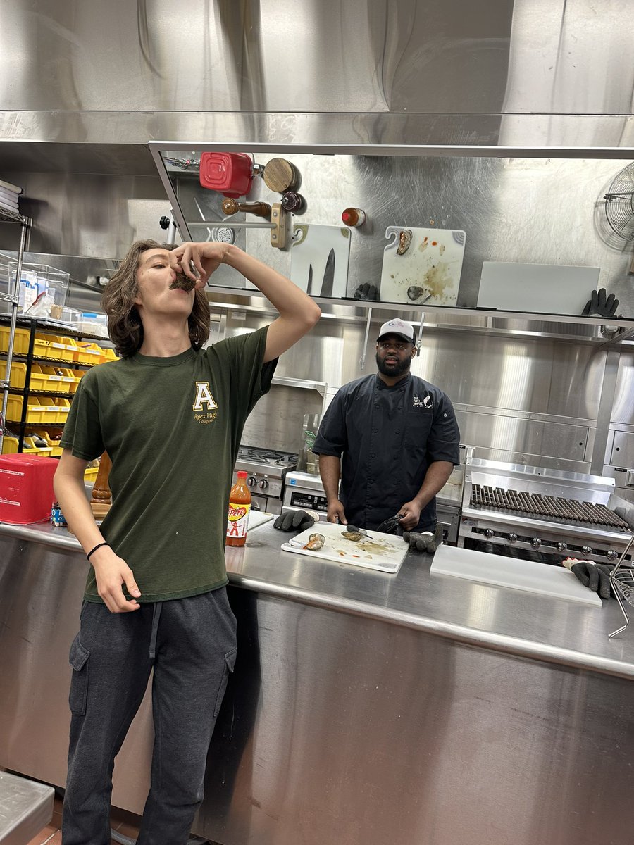 You have to check out The Fish House in Apex! Students learned how to filet fish and shuck oysters! 🦪 🐟
