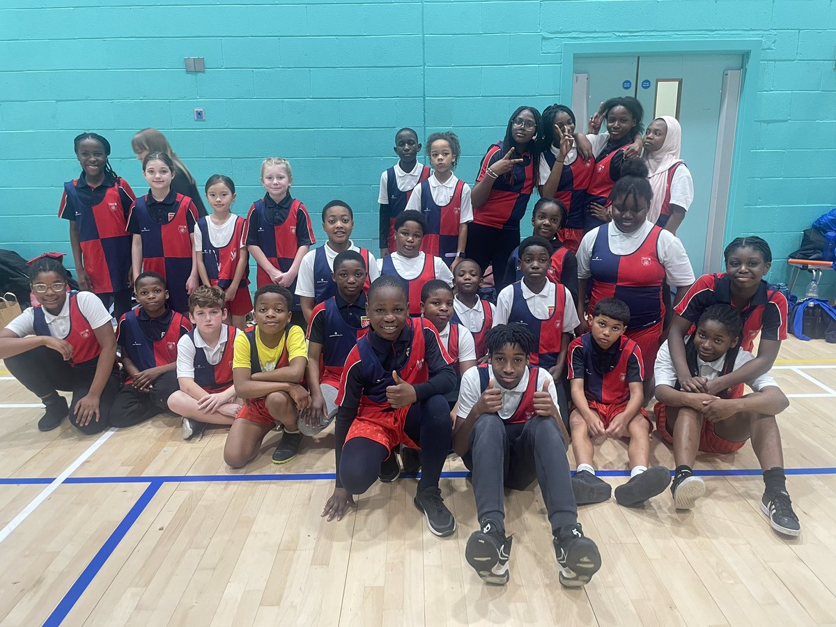 HarrisGarrard's tweet photo. We have officially arrived at #LYG for the indoor sports athletics London finals representing to team @BexSchGames 
Let’s go Garrard!! @CoachGreenPE https://t.co/op0BNKu50R