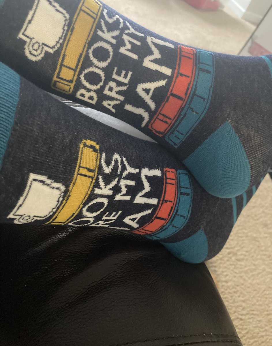 TTbrown122's tweet image. If you’re going to wear 🧦socks, you might as well make a statement…#statementsocks #socks #books #wear #WritingCommmunity