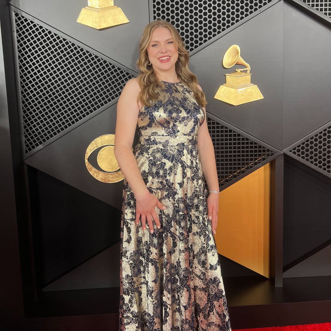 UM_alumni's tweet photo. Congratulations to @frostschoolum alums Alex Robinson, B.M. '19, M.M. '21, a jazz vocalist, and Alex Brown, M.M. 18, a jazz composer and pianist, who brought home Grammy awards this past weekend! Check it out ➡️ https://t.co/jufI234J4s
#FrostBuilt #CaneForLife https://t.co/qv6tNYQdrS