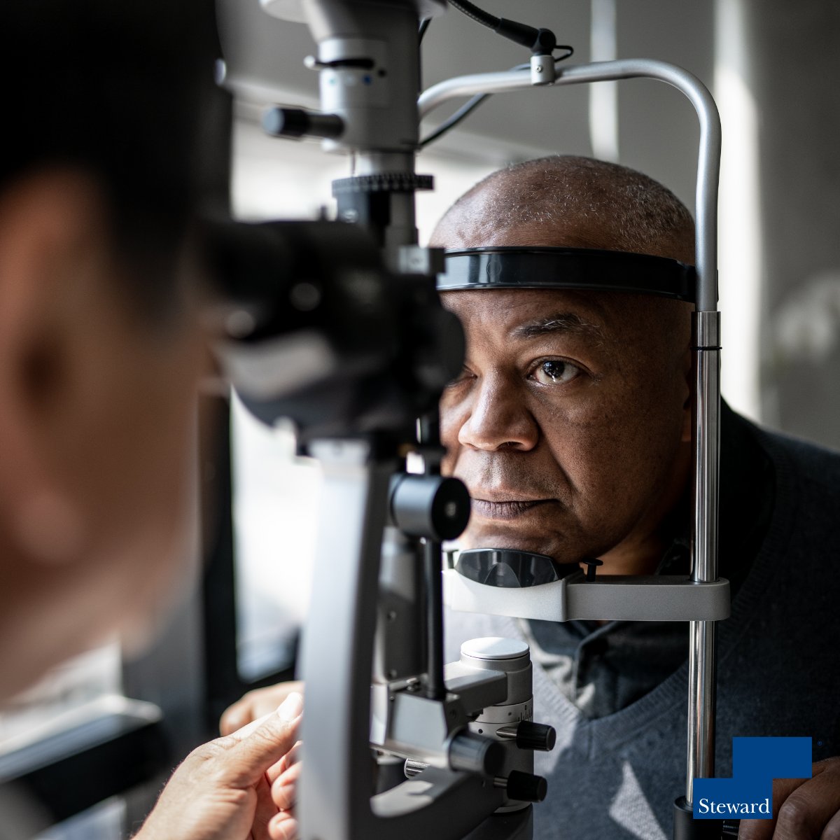 Low vision issue tips:

• Use device features like larger font &amp; text-to-speech 
• Use smart devices to complete simple tasks
• Ask others to drive you

bit.ly/2XUlKFq

#StewardHealthCare #EyeHealth